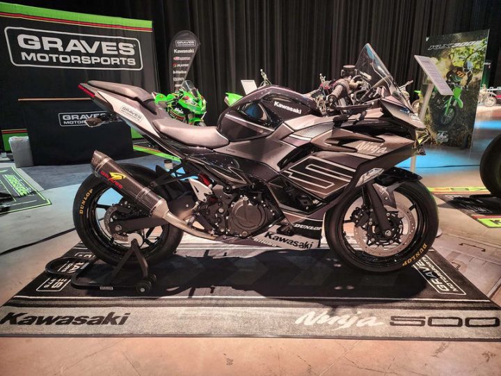 Graves Kawasaki Ninja 500 OEM Bodywork Graphics Set - Grayscale - STK-24EX5-003